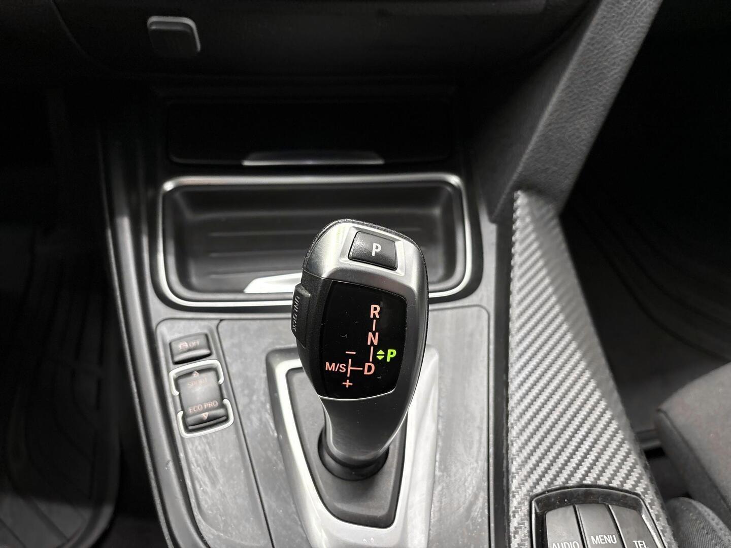 BMW 320 2013