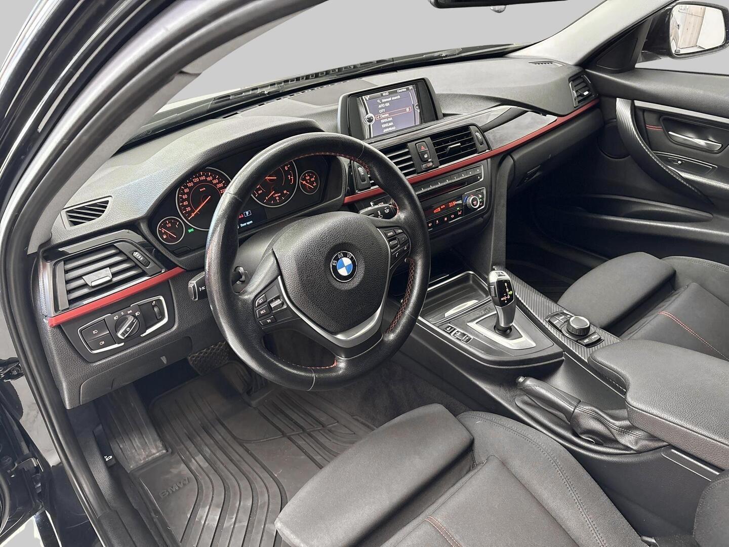 BMW 320 2013