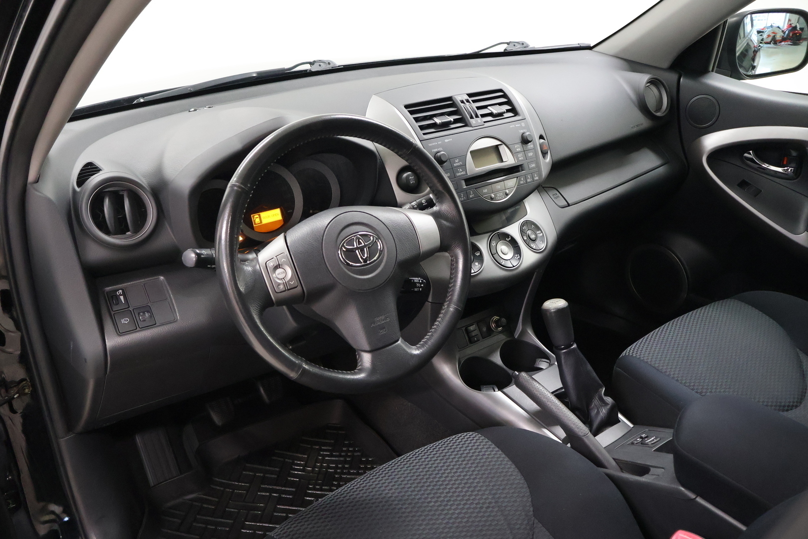 TOYOTA RAV4 2006