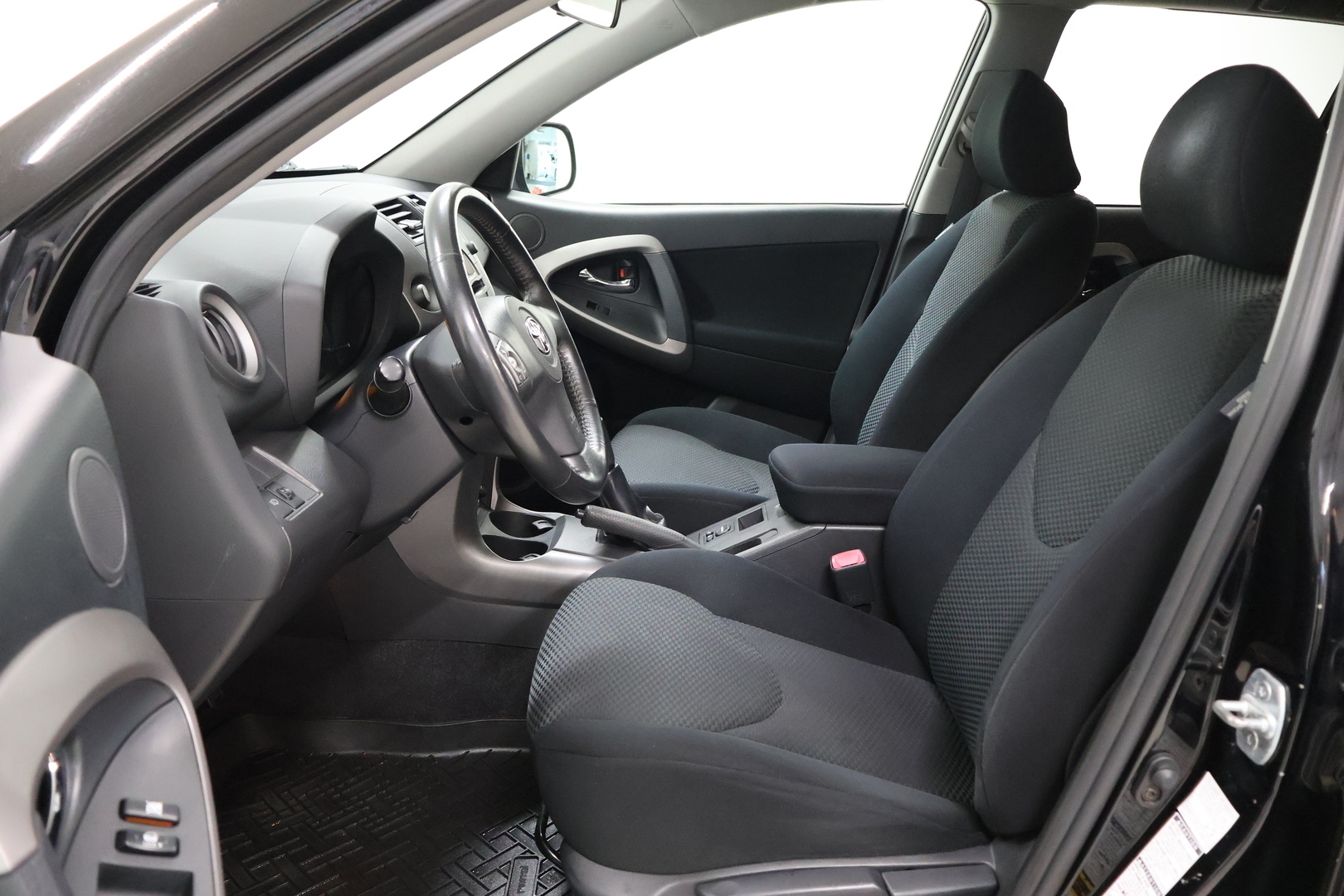 TOYOTA RAV4 2006