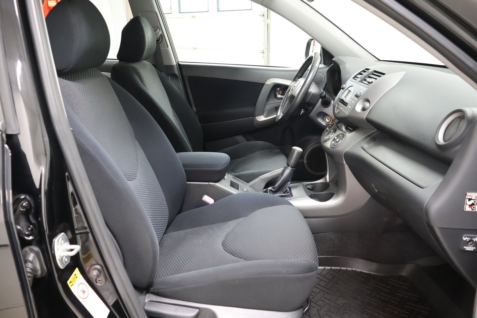 TOYOTA RAV4 2006