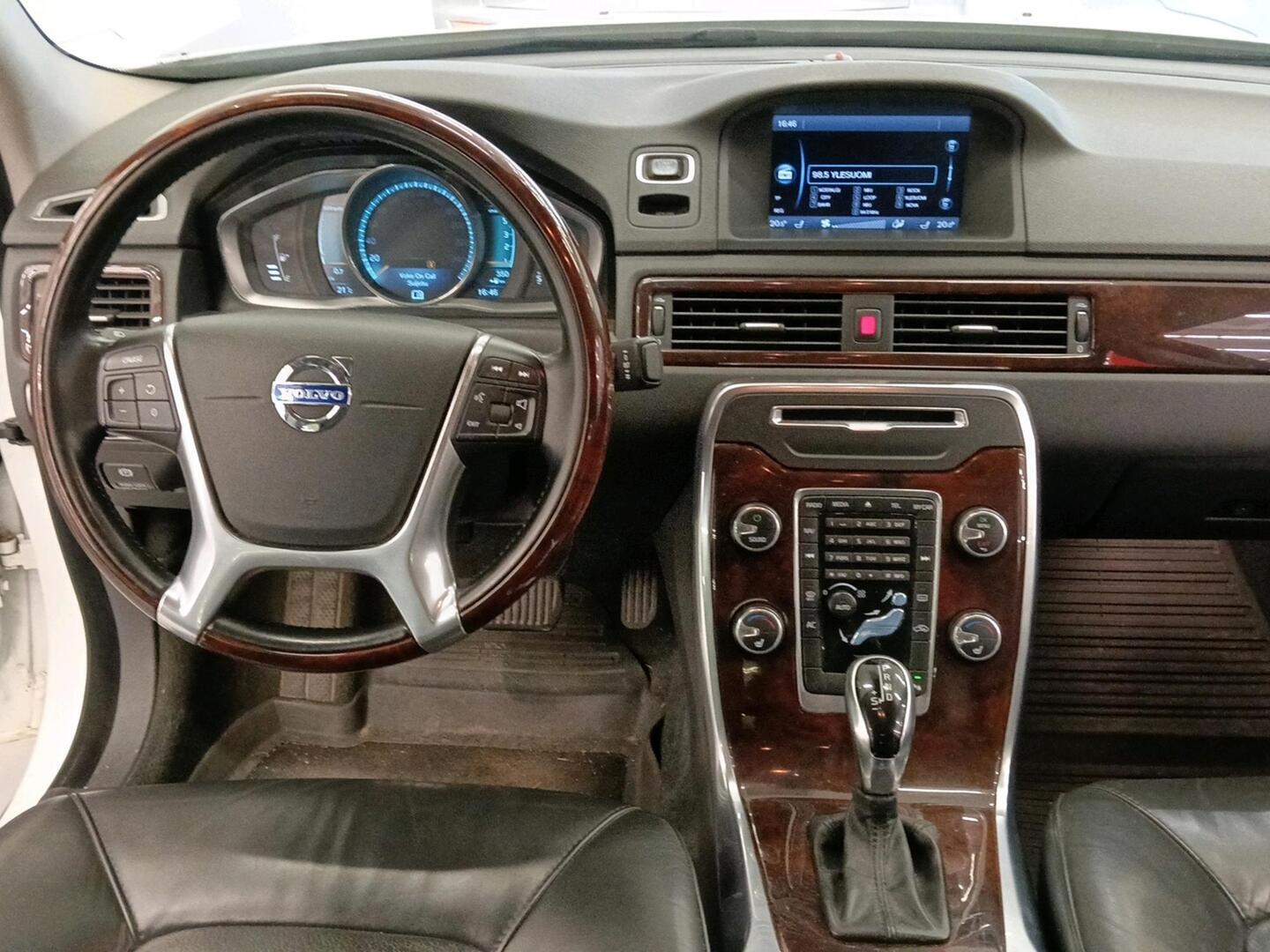 VOLVO S80 2013