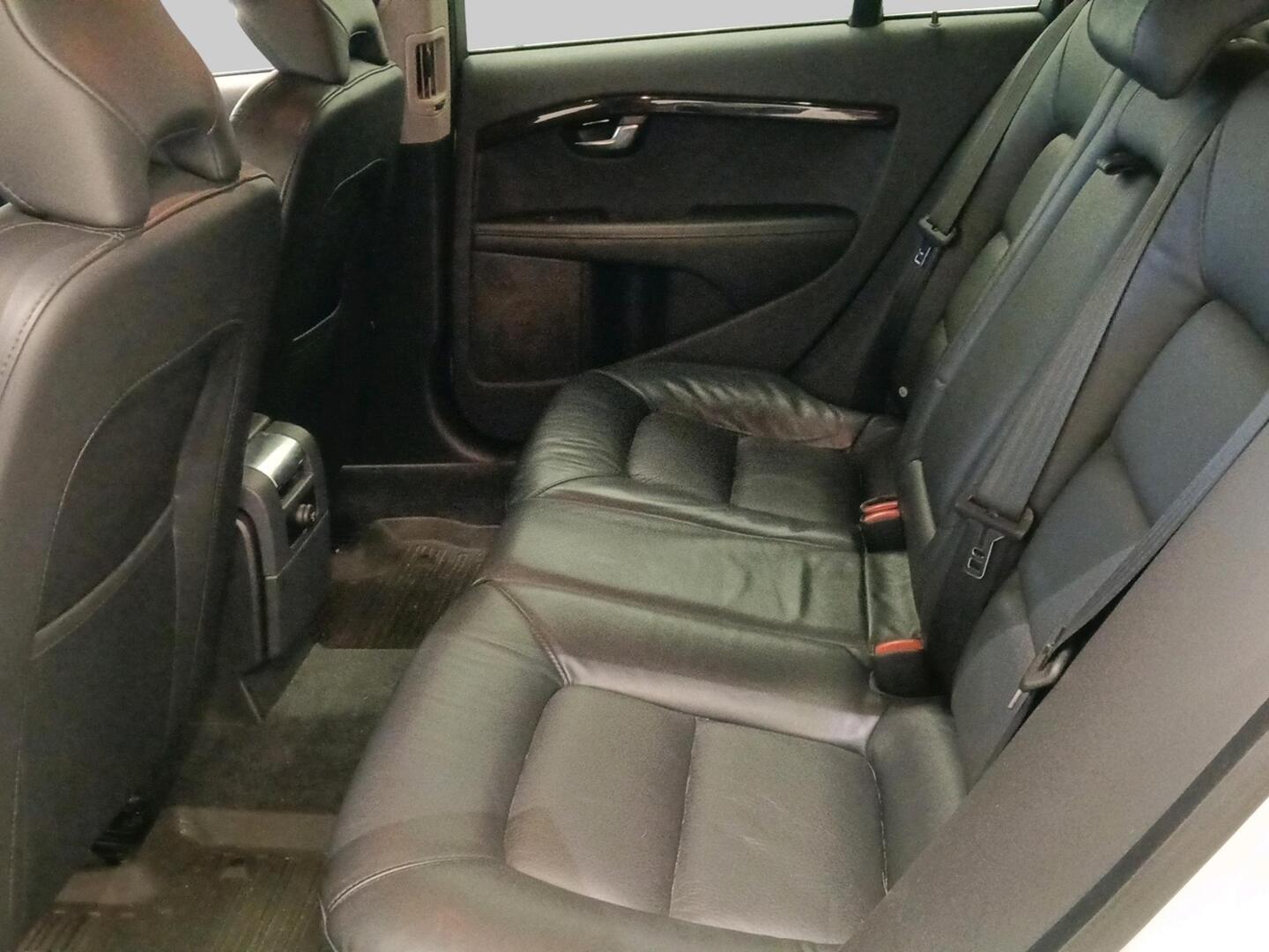 VOLVO S80 2013