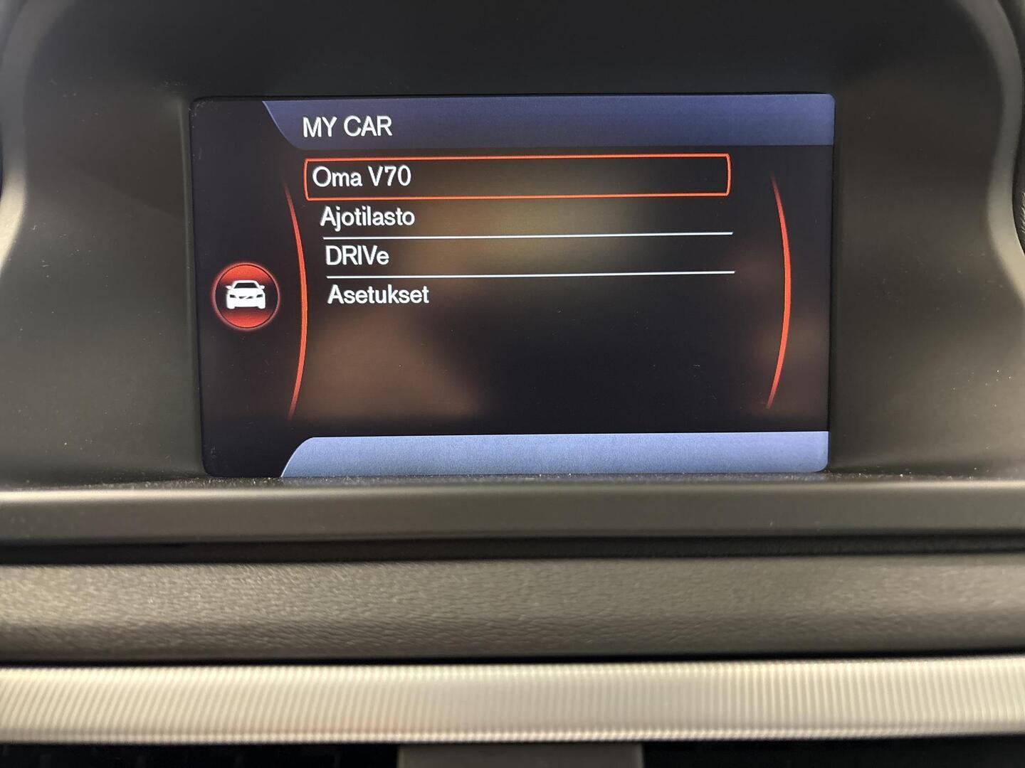 VOLVO V70 2013