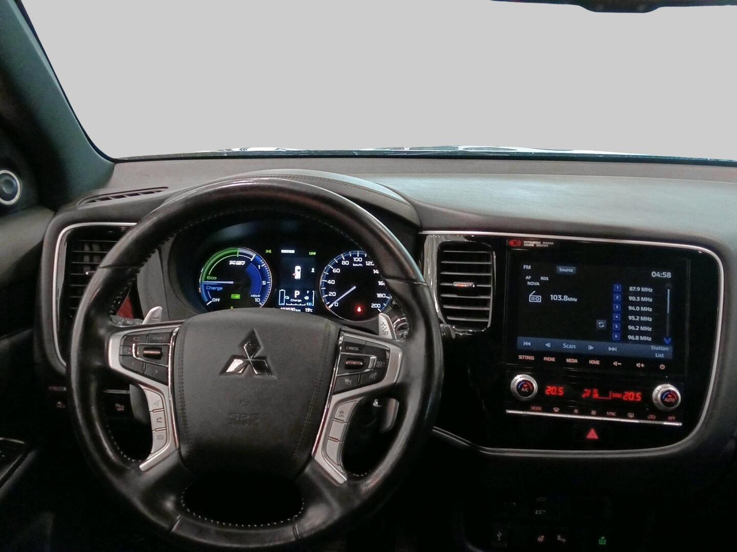 MITSUBISHI Outlander PHEV 2021