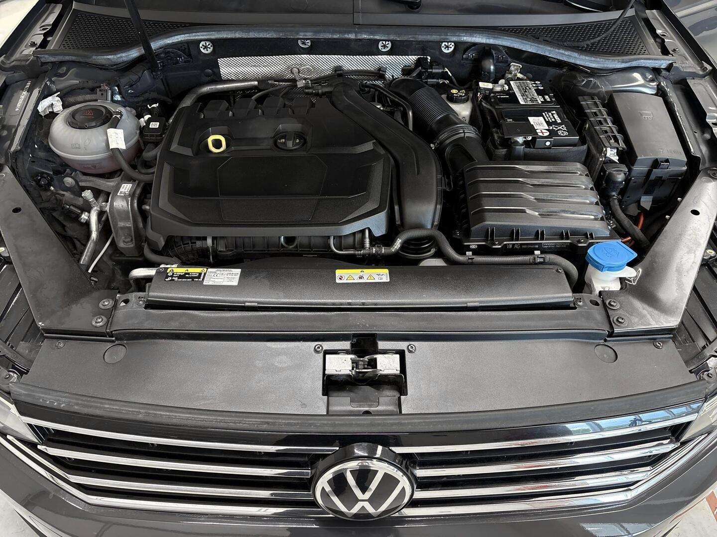 VOLKSWAGEN Passat 2021