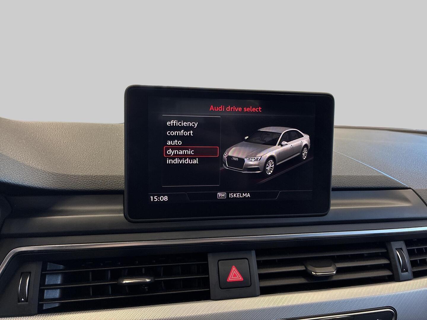 AUDI A4 2016
