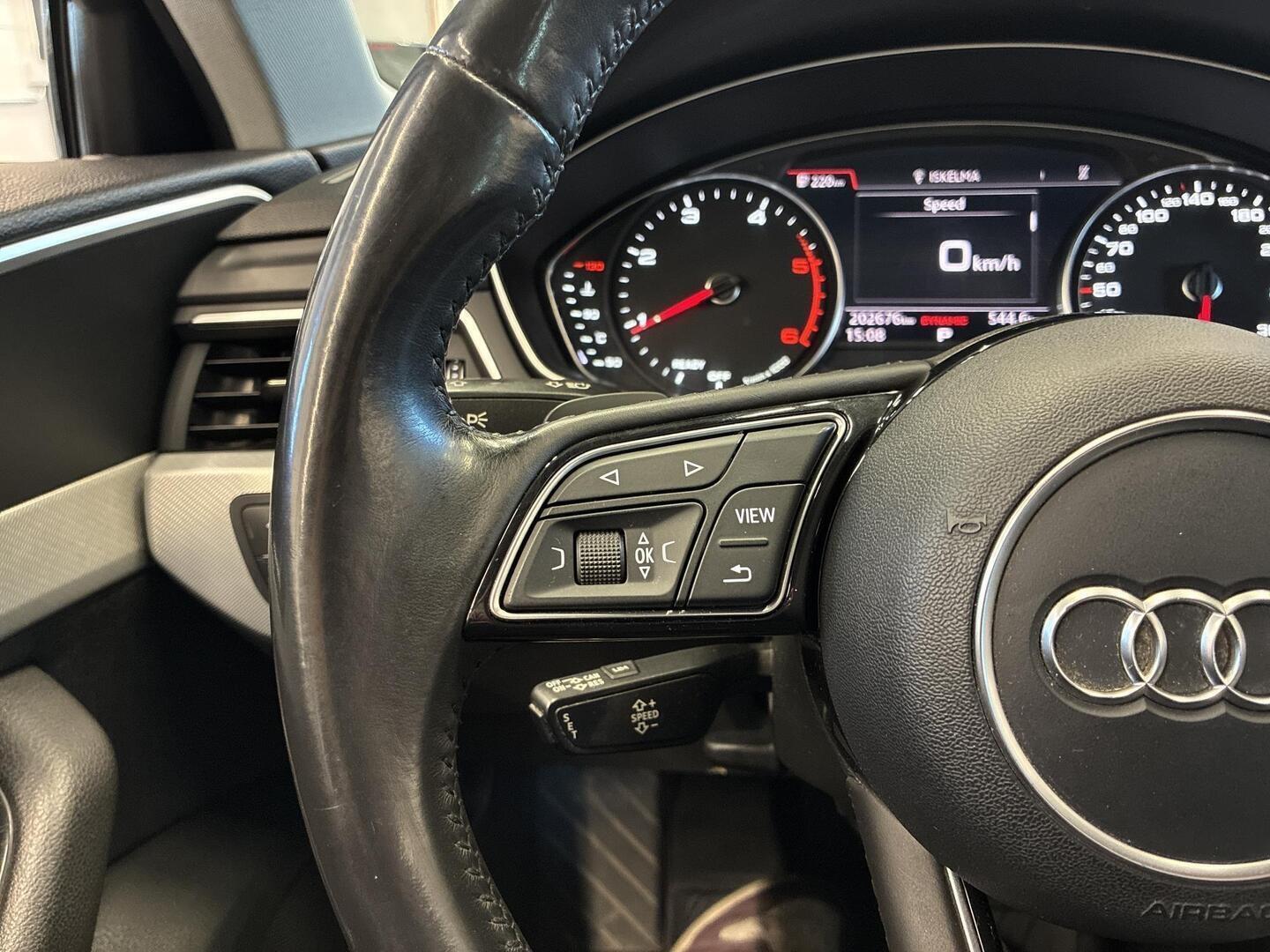 AUDI A4 2016