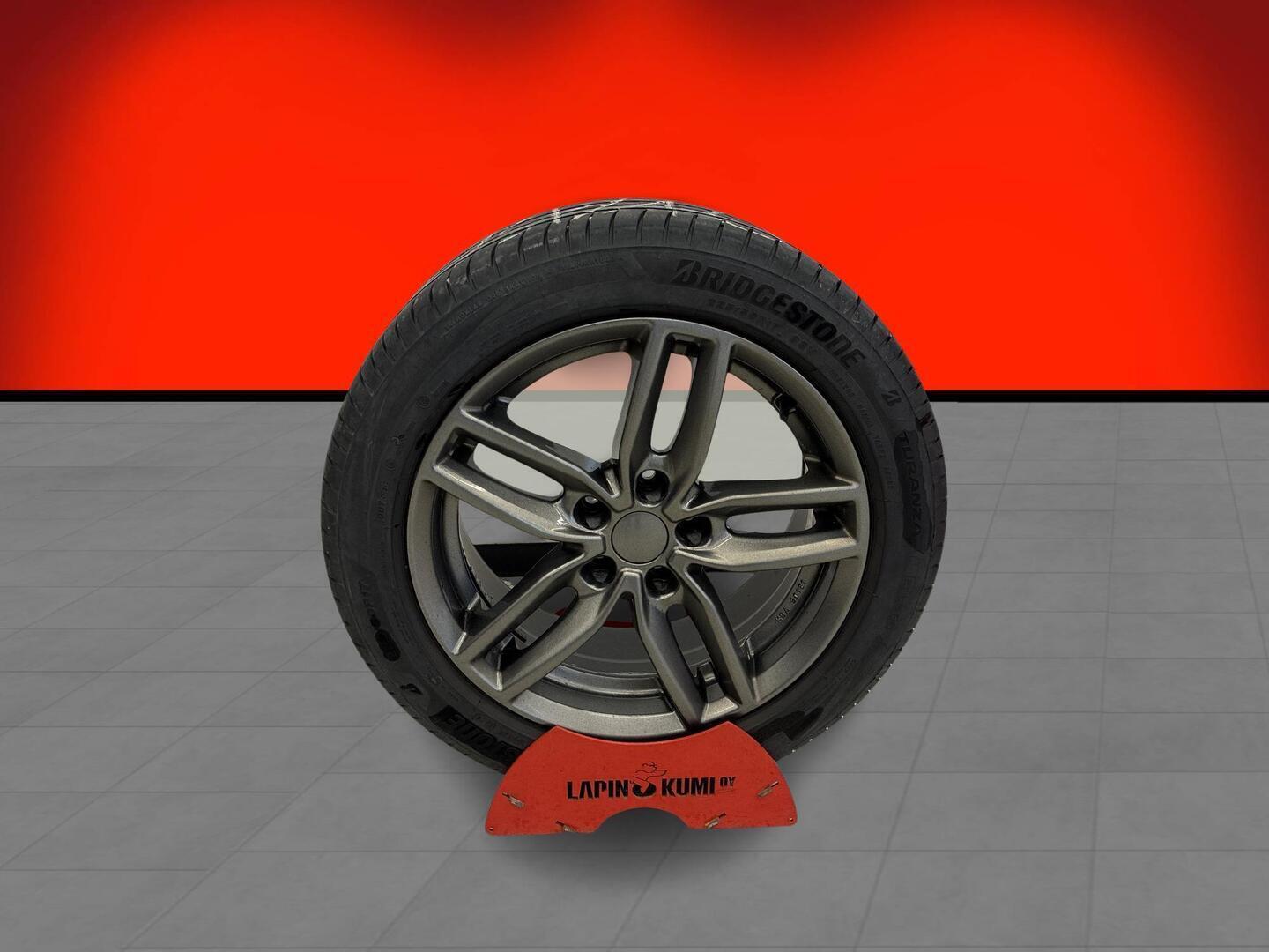 AUDI A4 2016