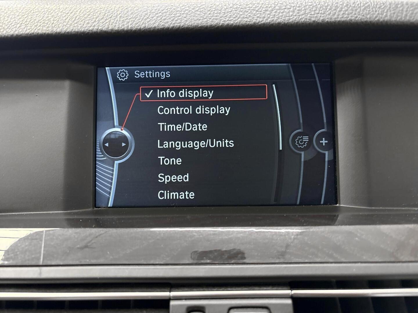 BMW 528 2011
