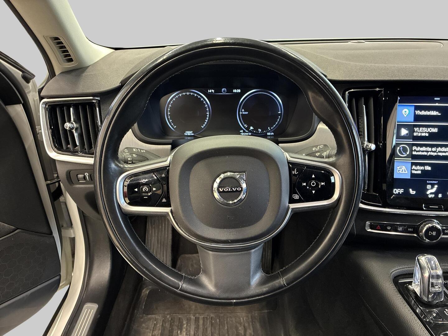VOLVO V90 2018