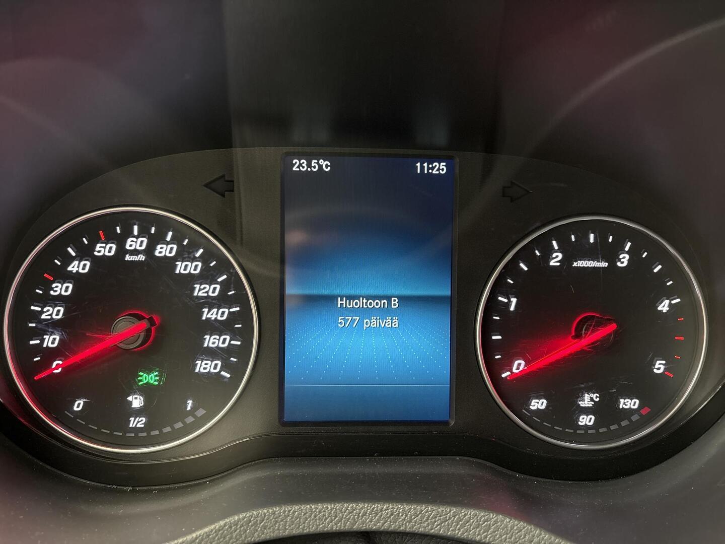 MERCEDES-BENZ Sprinter 2022