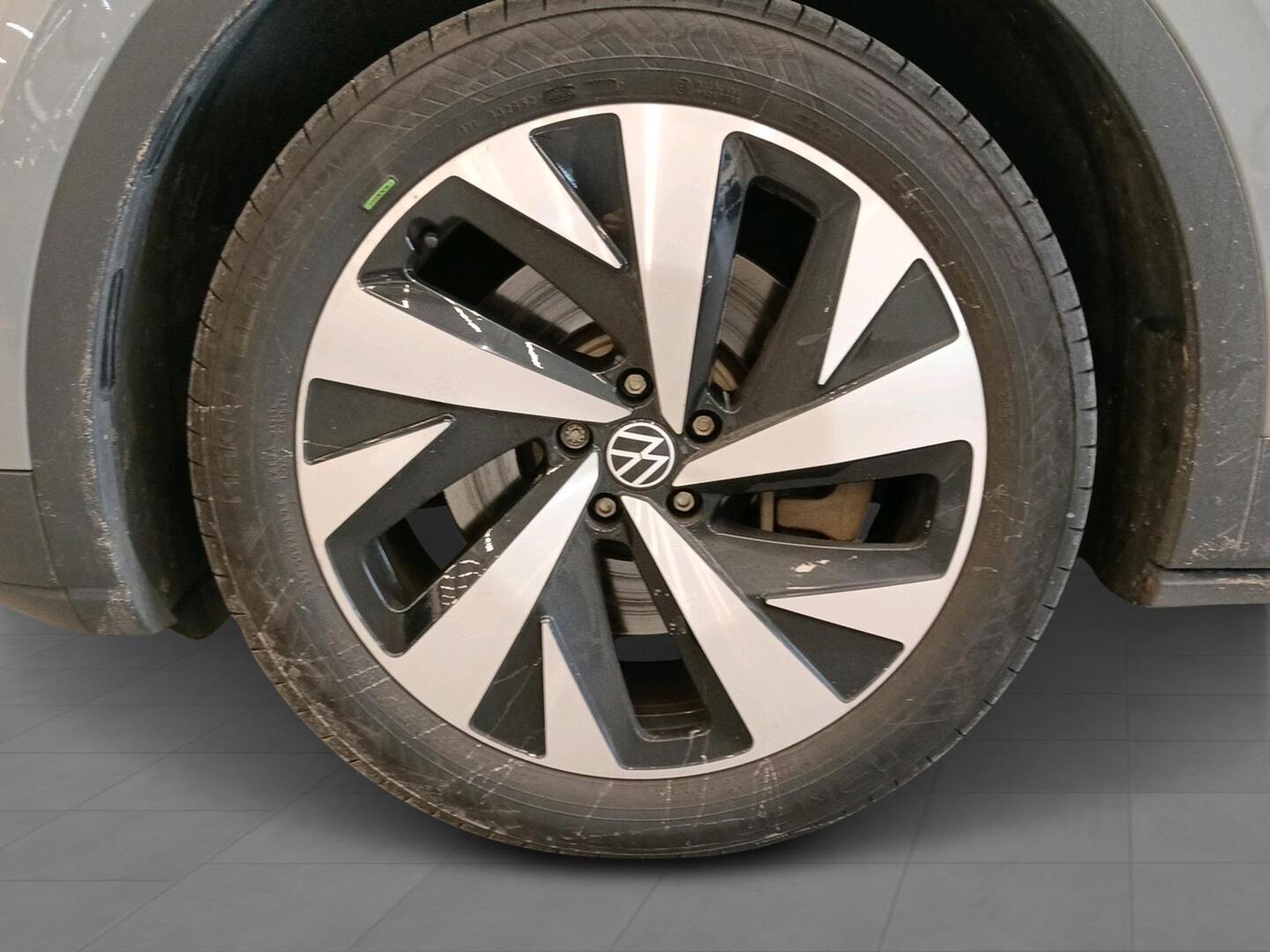 VOLKSWAGEN ID.4 2023