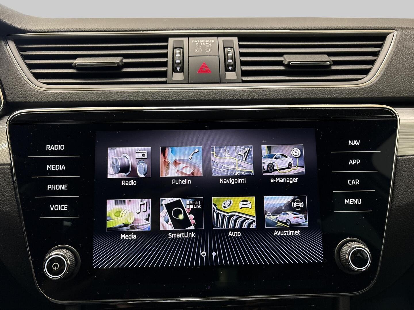 SKODA Superb 2023