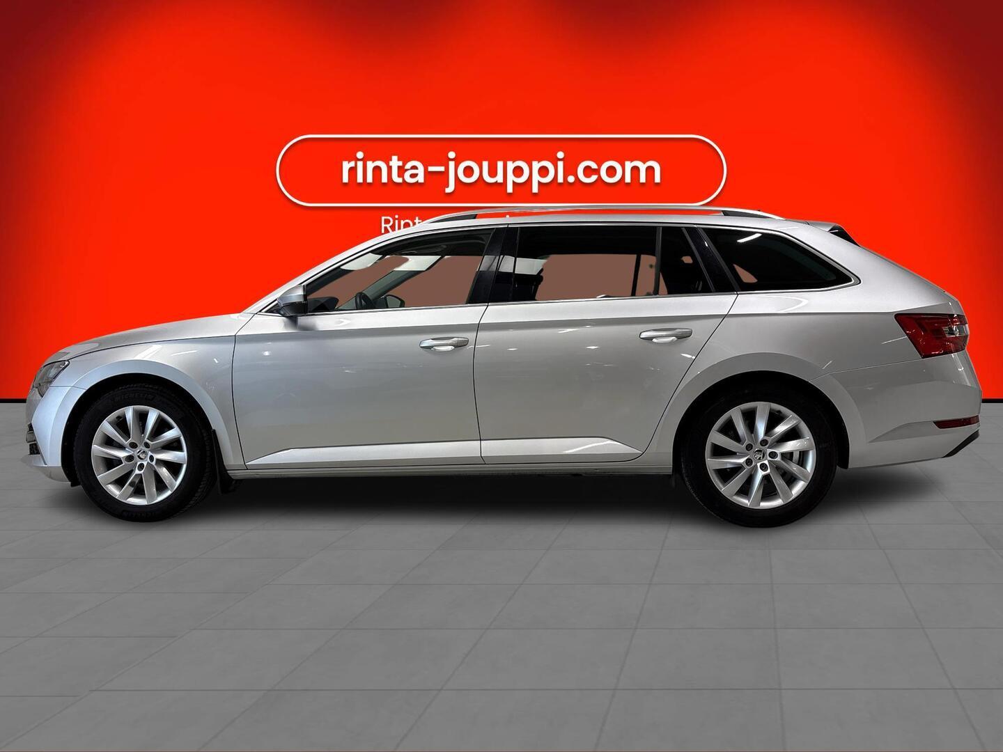SKODA Superb 2023