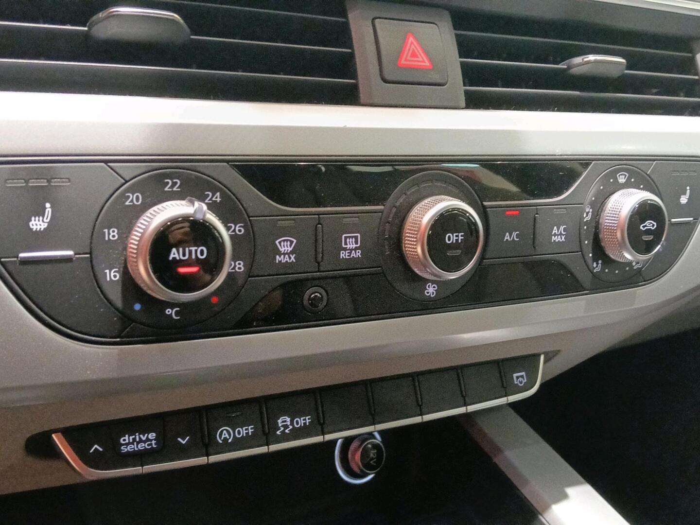 AUDI A4 2018