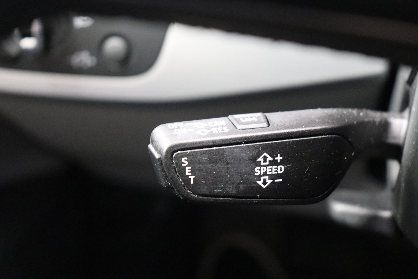 AUDI A4 2018