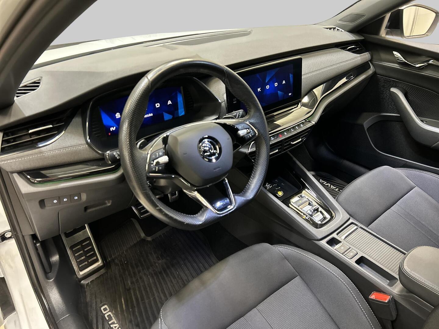 SKODA Octavia 2023