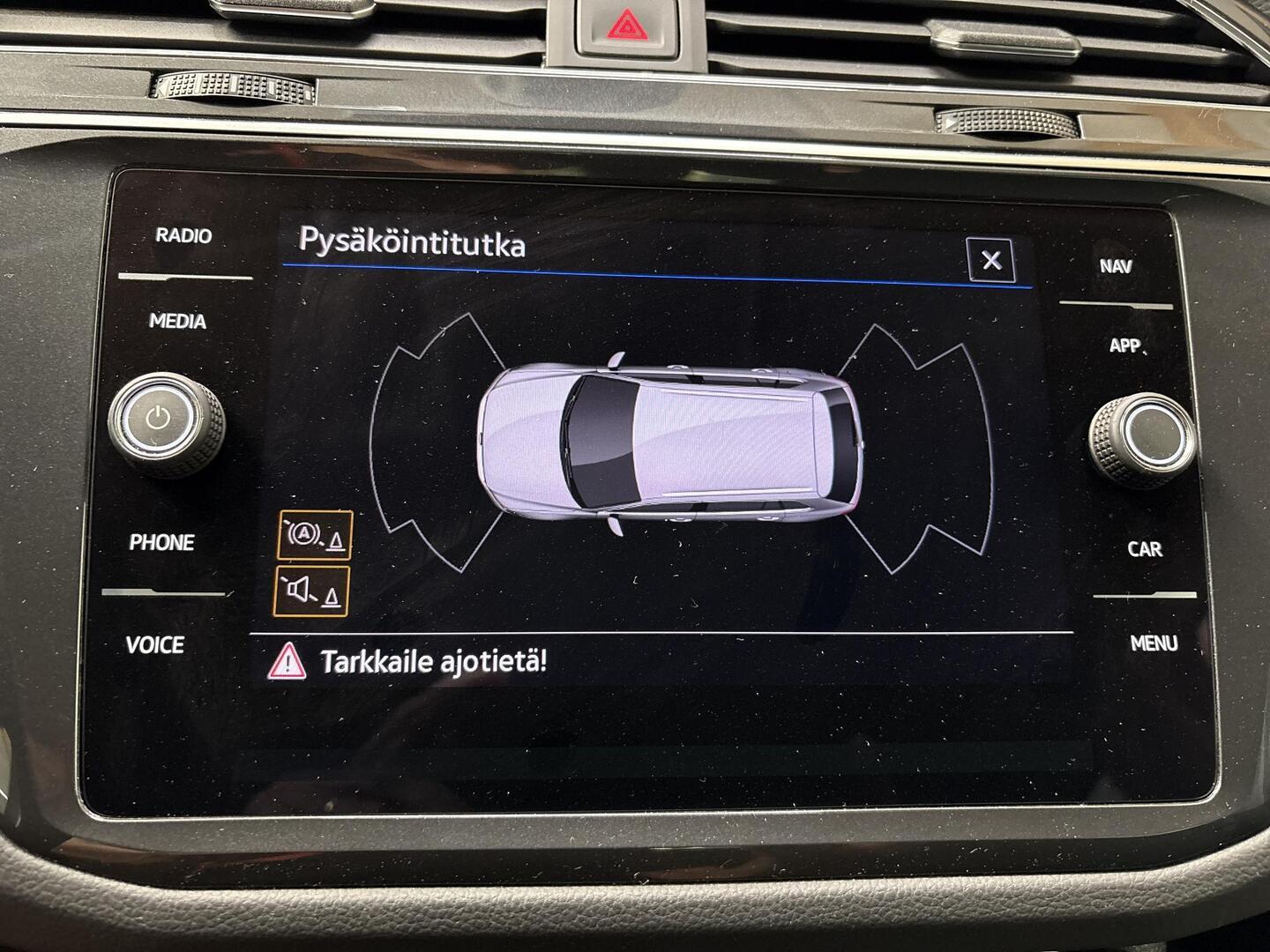 VOLKSWAGEN Tiguan 2022