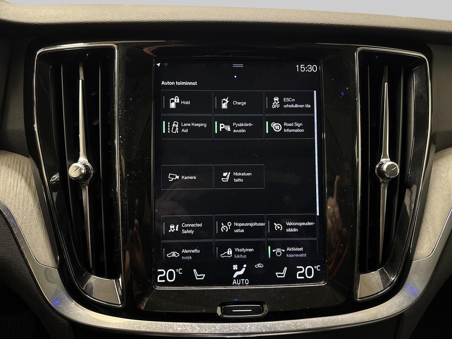 VOLVO V60 2019