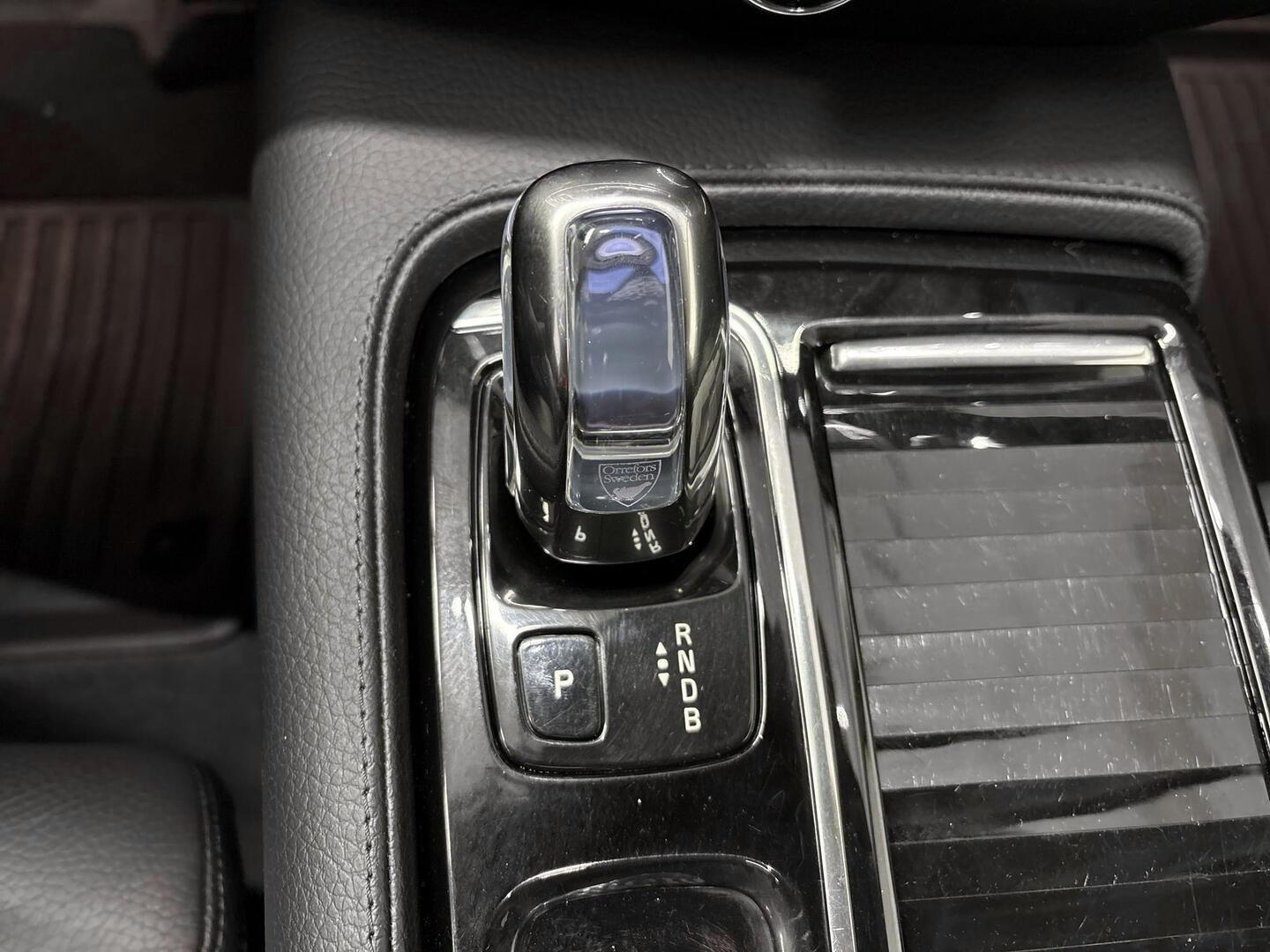 VOLVO V60 2019