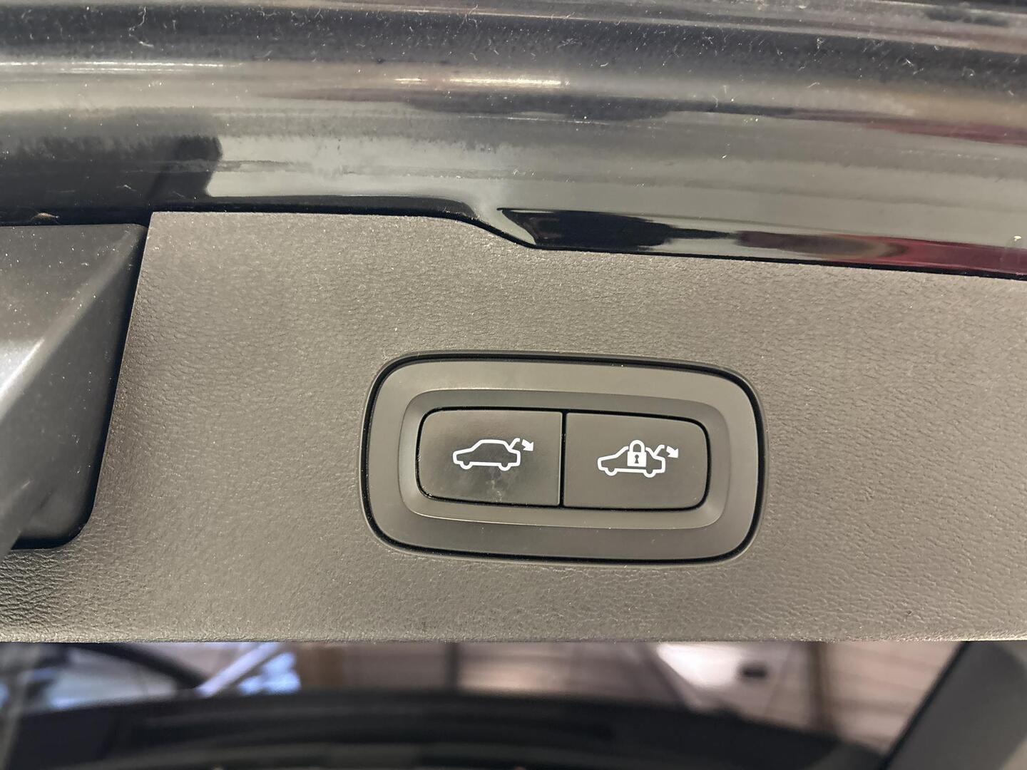VOLVO V60 2019