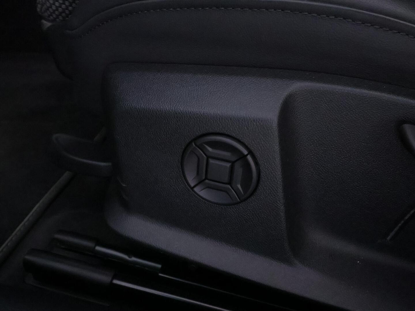 AUDI A6 2023