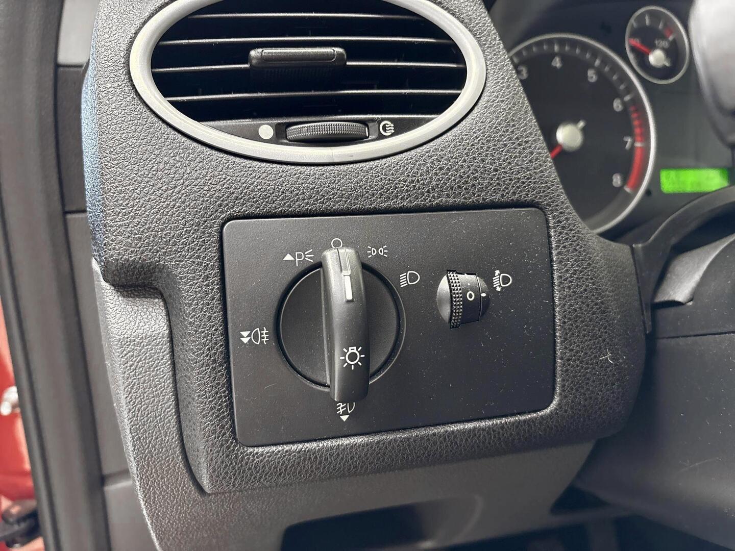 FORD Focus 2006