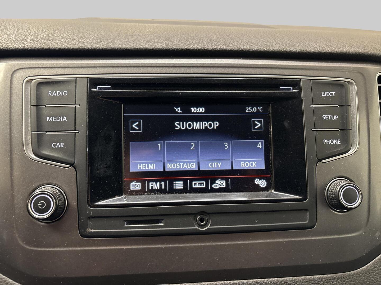 VOLKSWAGEN Golf Sportsvan 2016