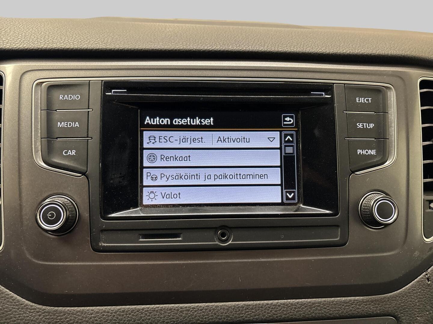 VOLKSWAGEN Golf Sportsvan 2016