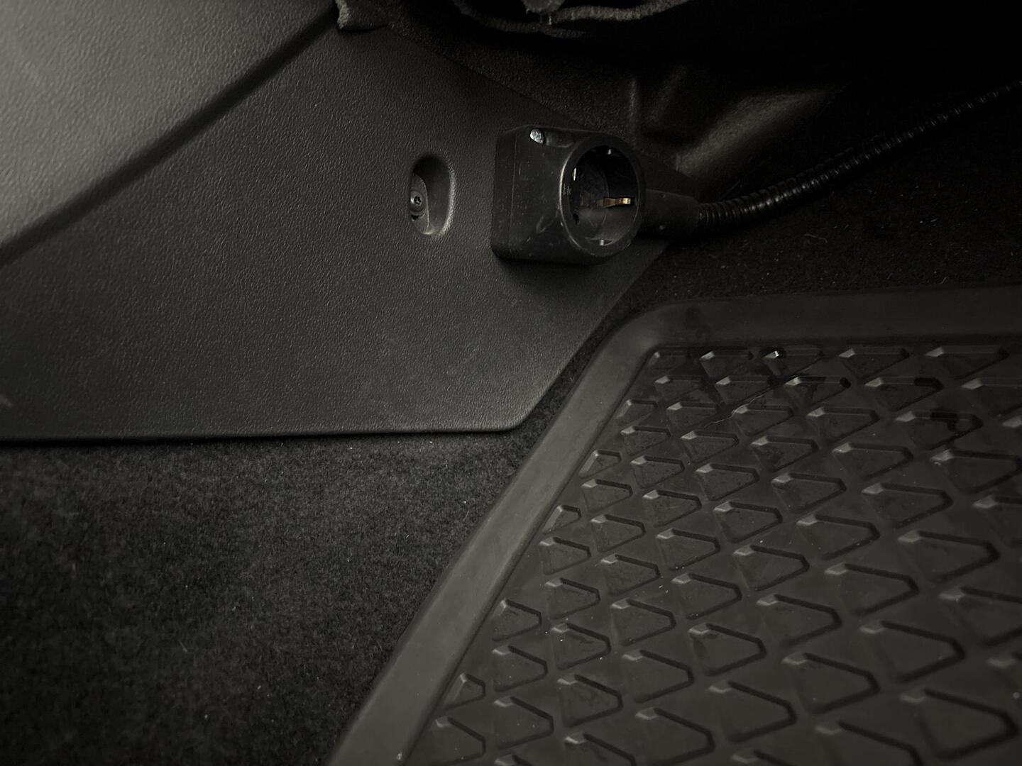 VOLKSWAGEN Golf Sportsvan 2016