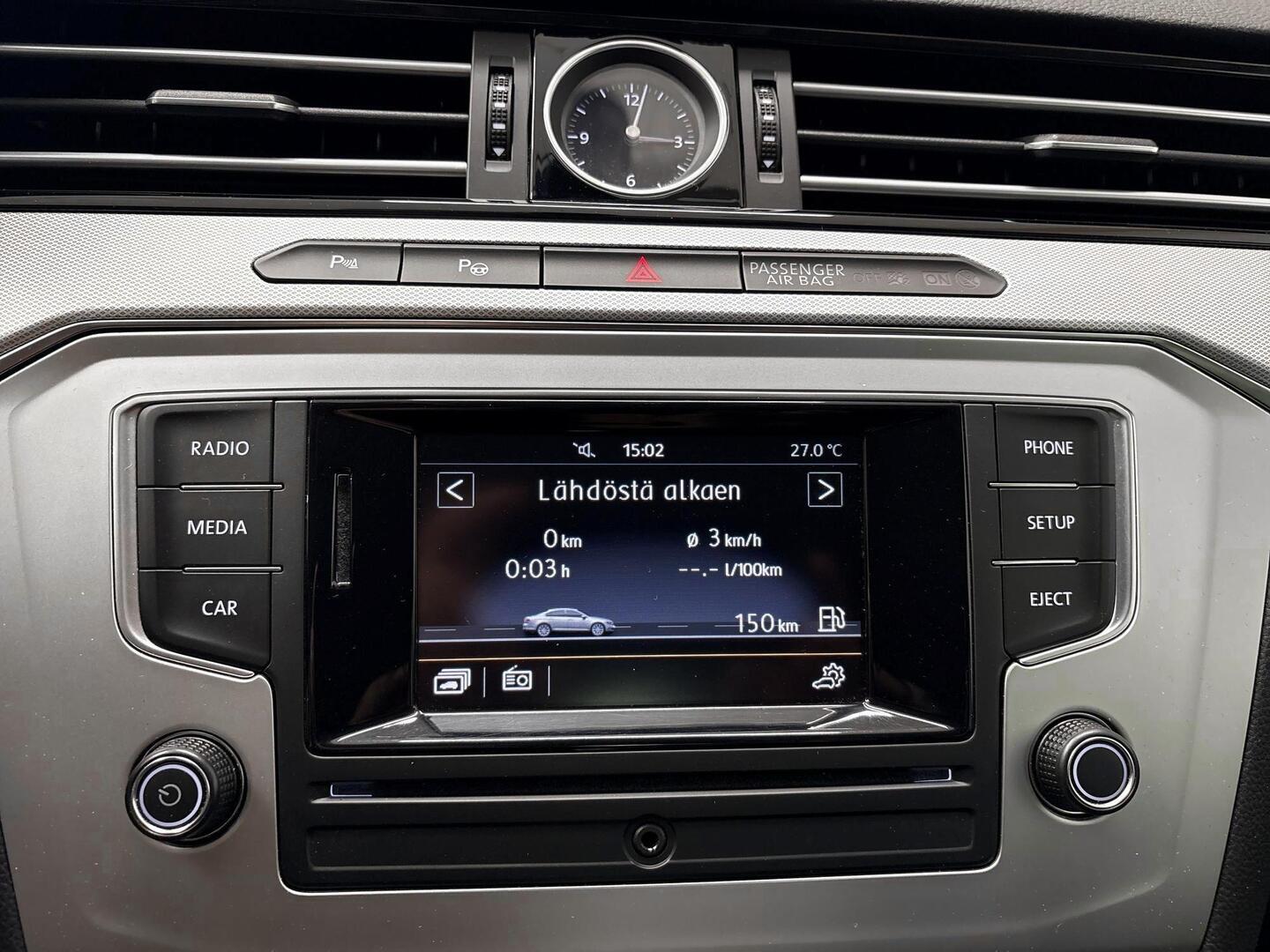VOLKSWAGEN Passat 2016