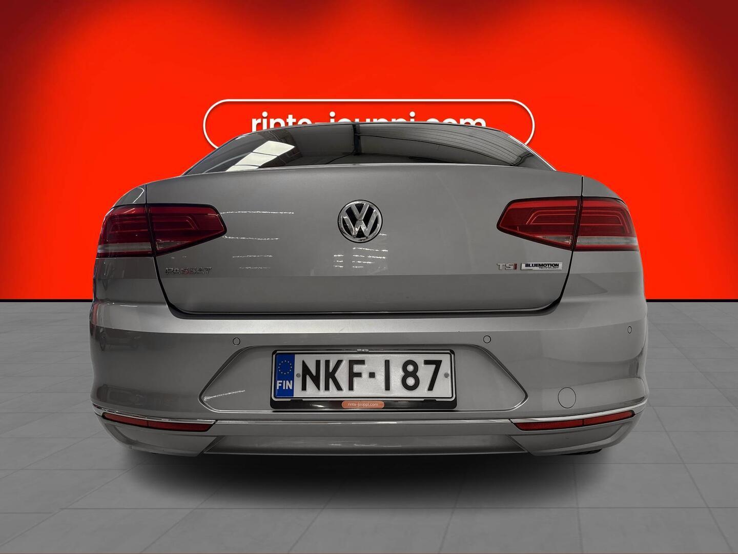 VOLKSWAGEN Passat 2016