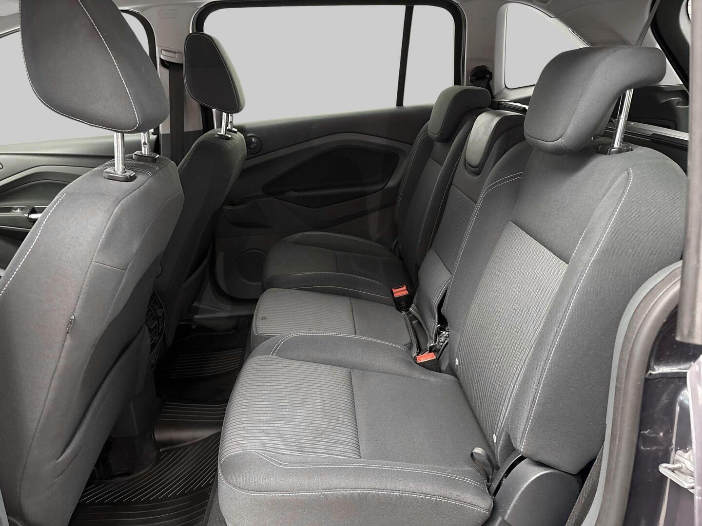 FORD Grand C-Max 2012