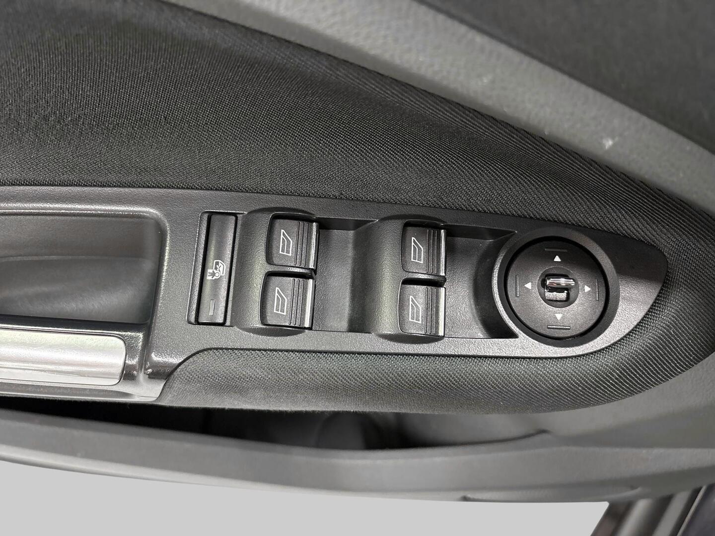 FORD Grand C-Max 2012