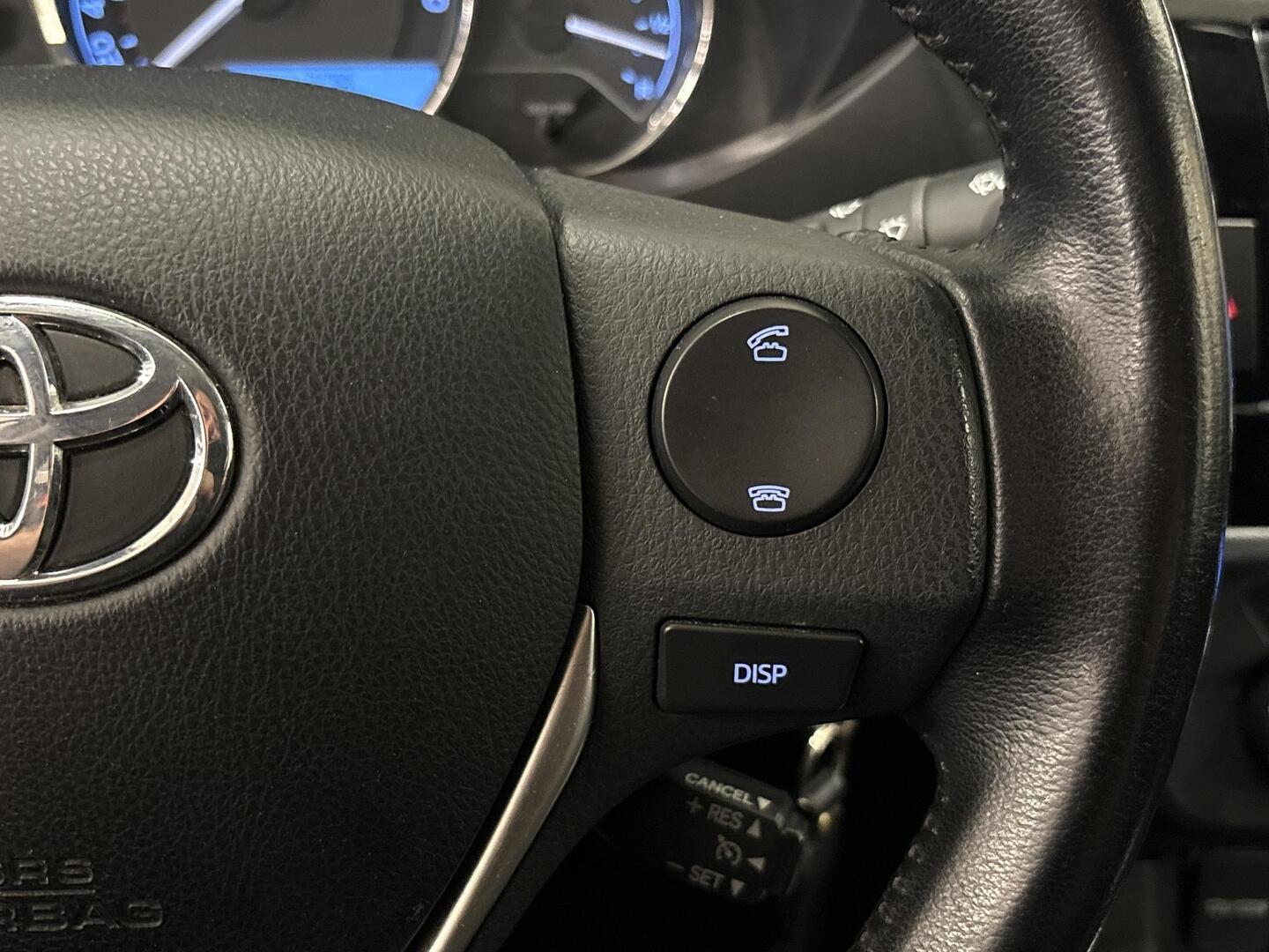 TOYOTA Corolla 2014