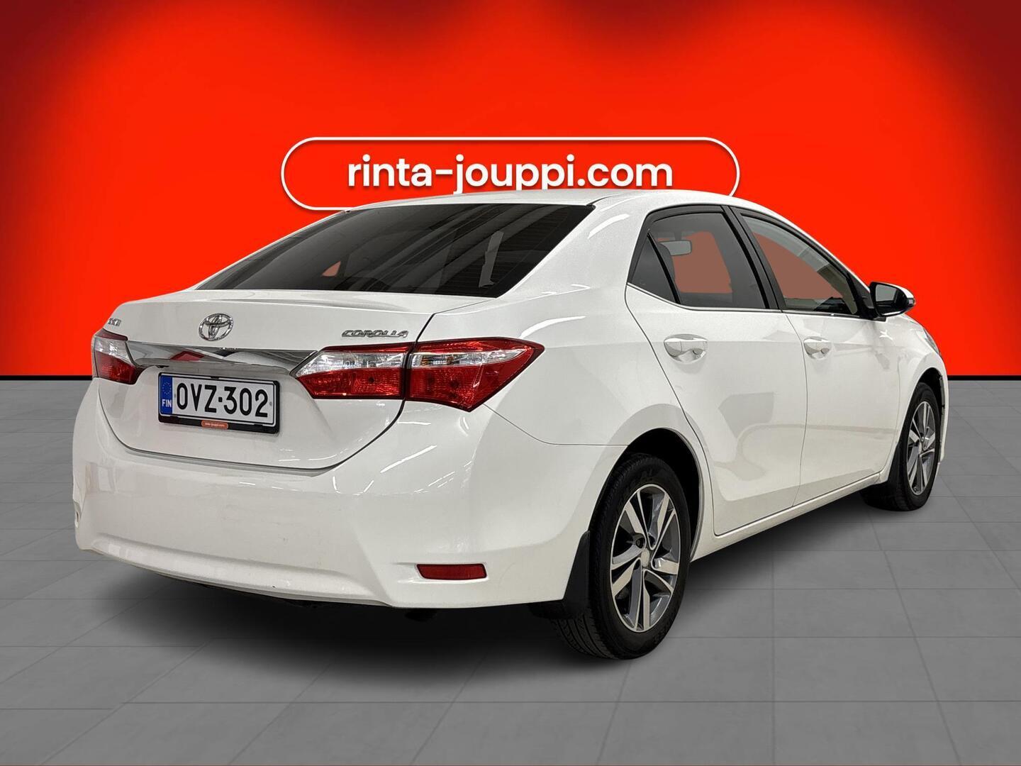 TOYOTA Corolla 2014