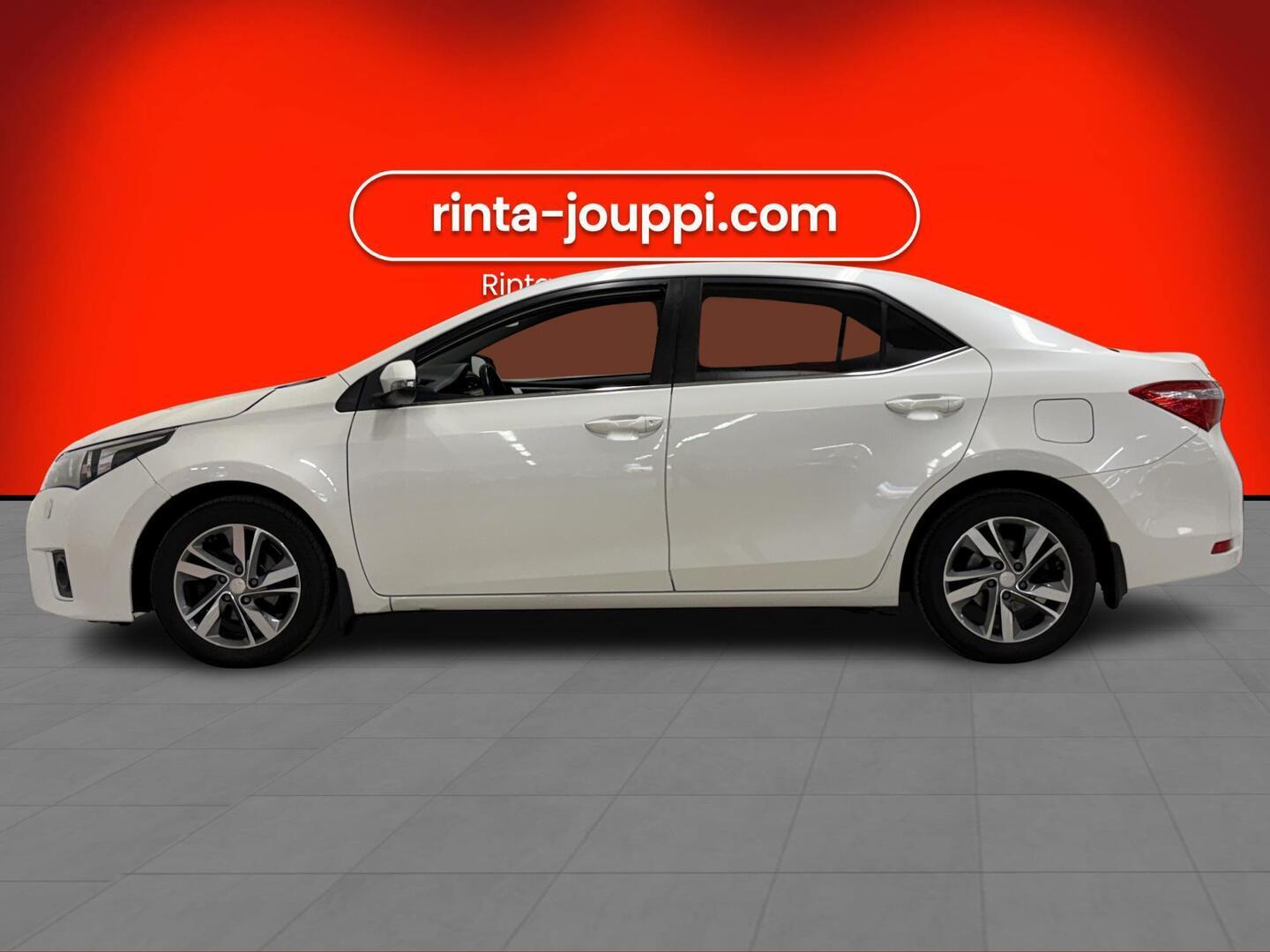 TOYOTA Corolla 2014