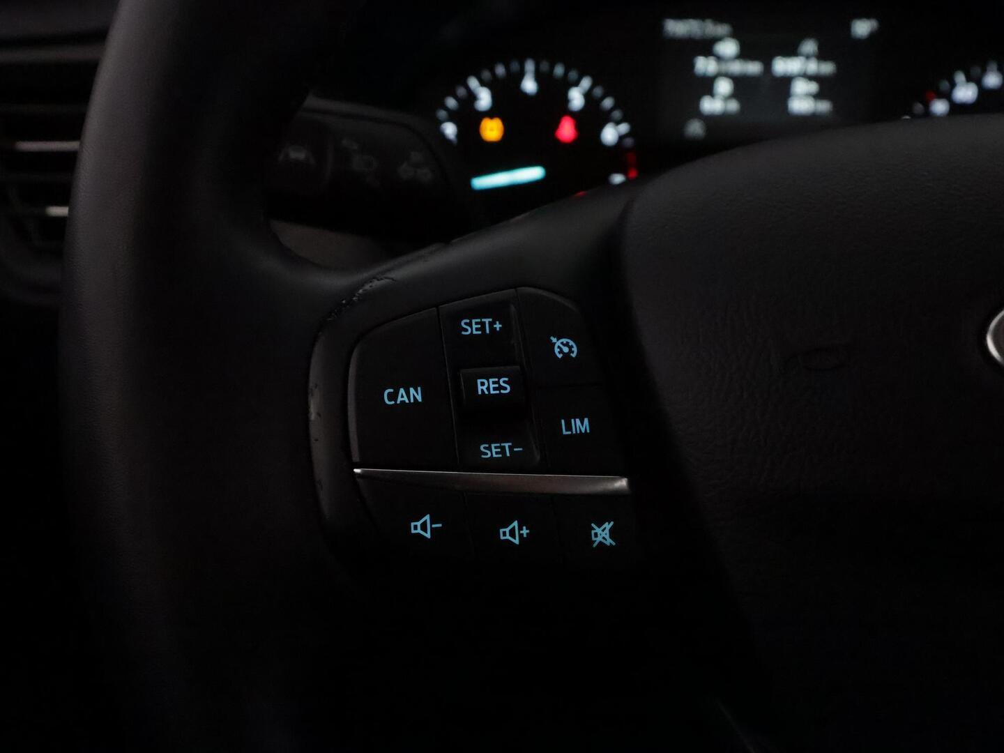 FORD FOCUS 2023