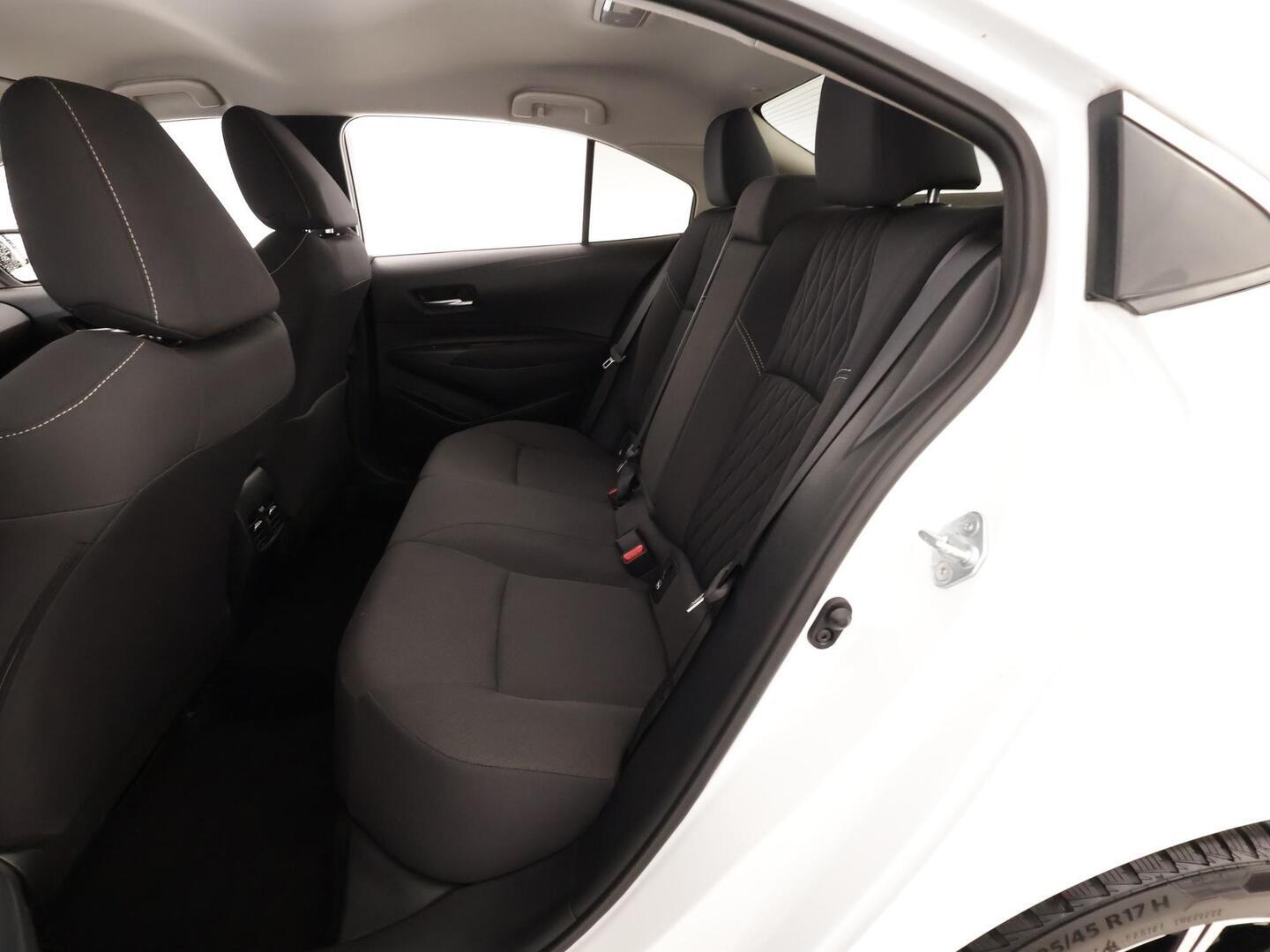 TOYOTA COROLLA 2023