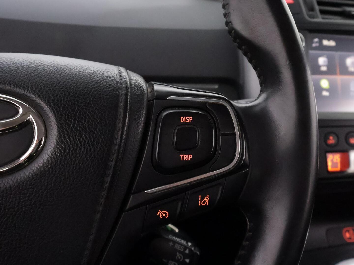 TOYOTA VERSO 2016
