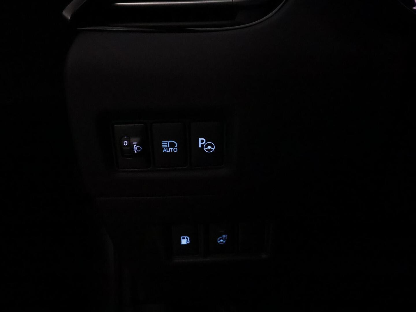 TOYOTA C-HR 2023