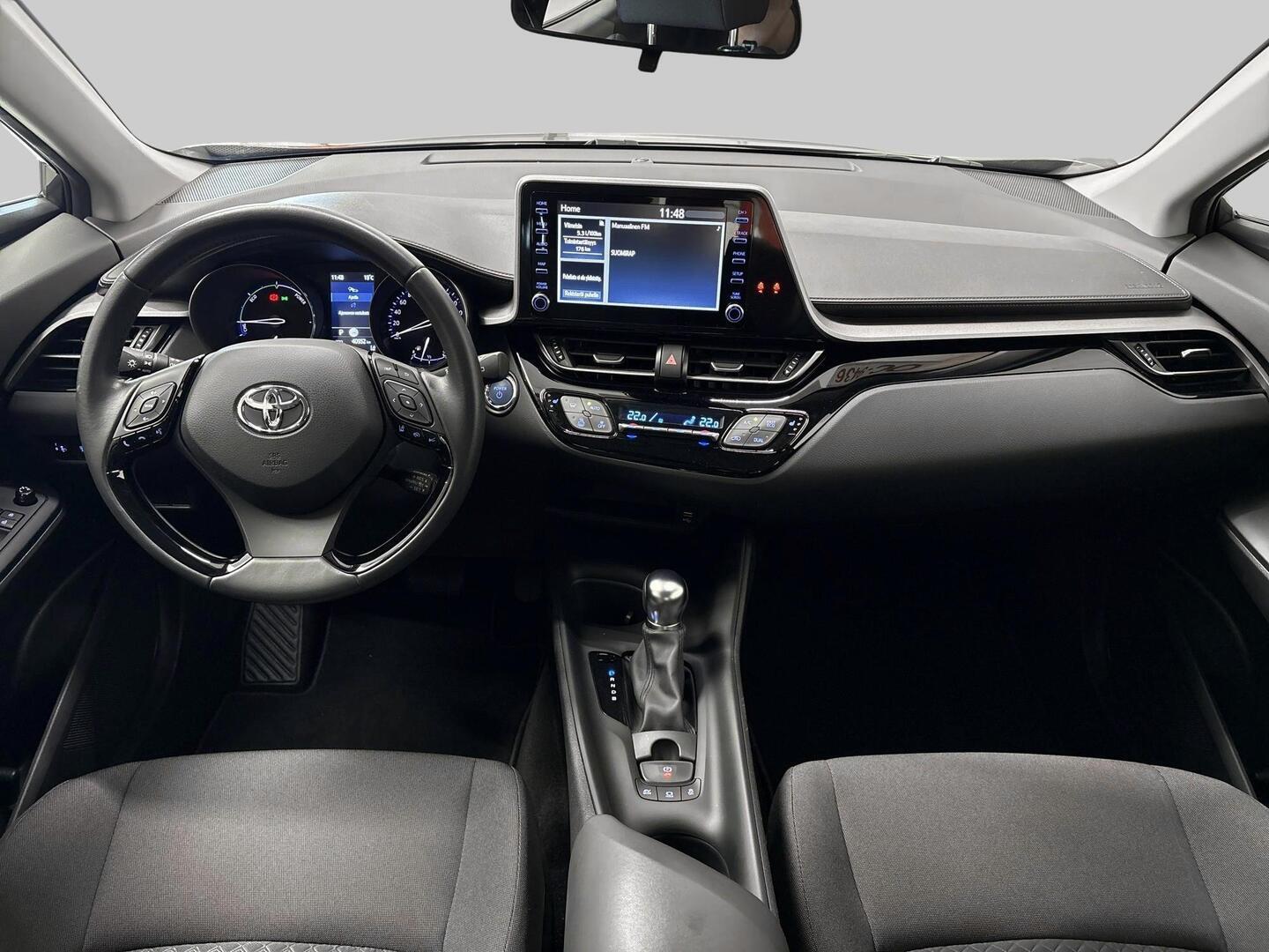 TOYOTA C-HR 2023