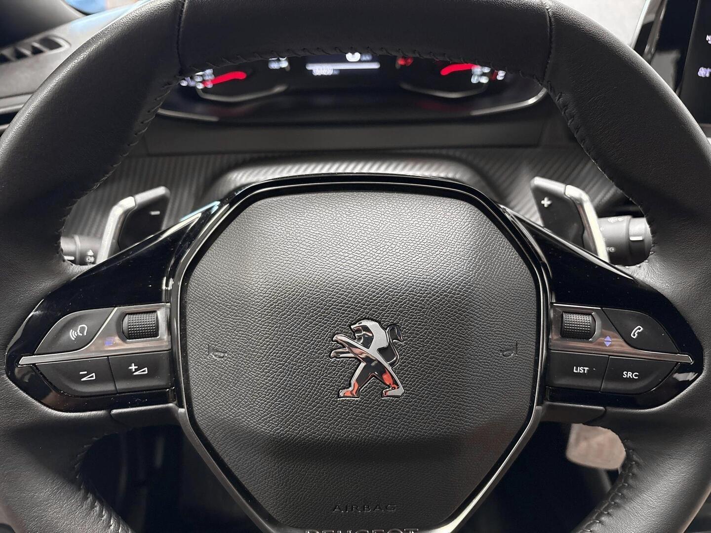 PEUGEOT 2008 2023