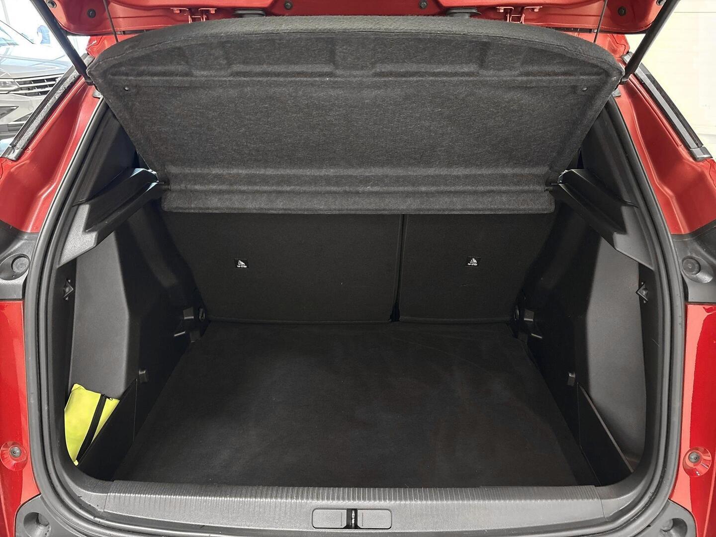 PEUGEOT 2008 2023