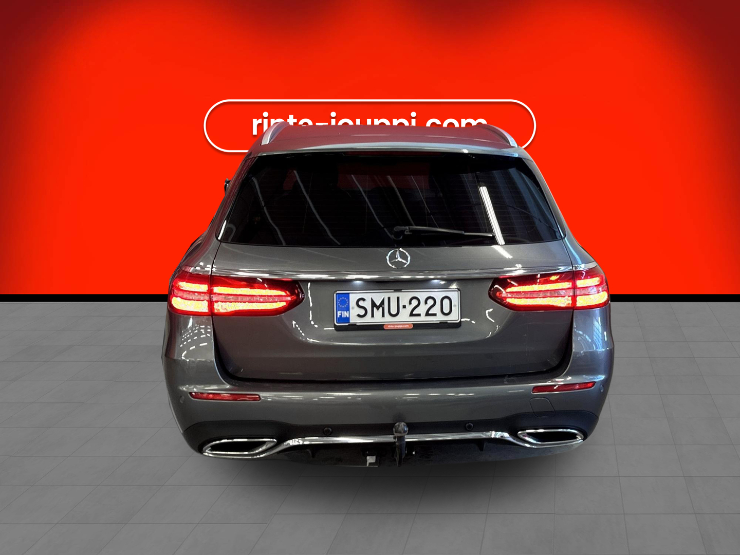 MERCEDES-BENZ E 2019