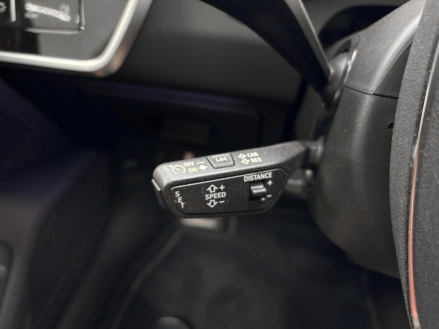 AUDI A6 2023