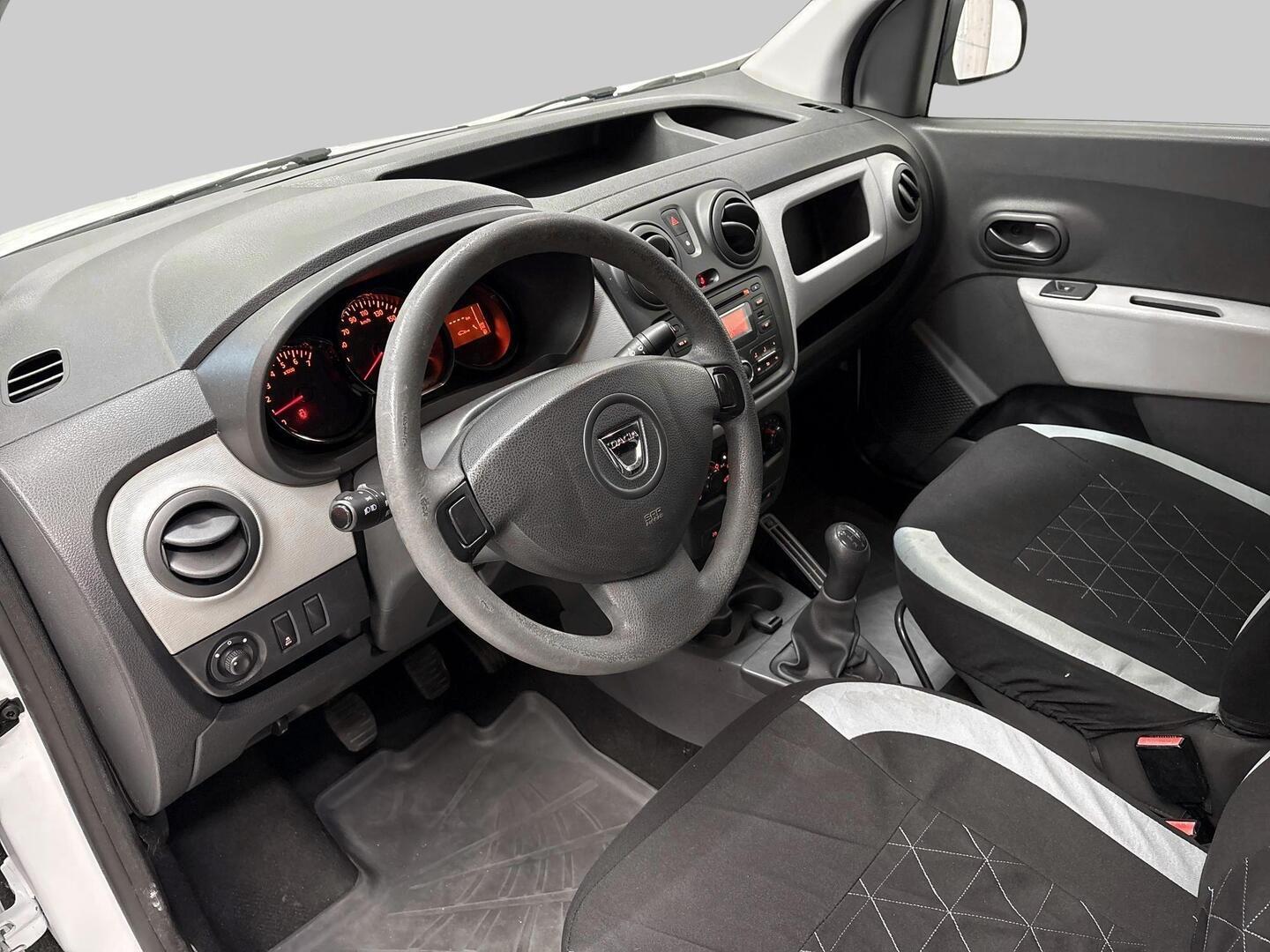 DACIA Dokker Van 2017