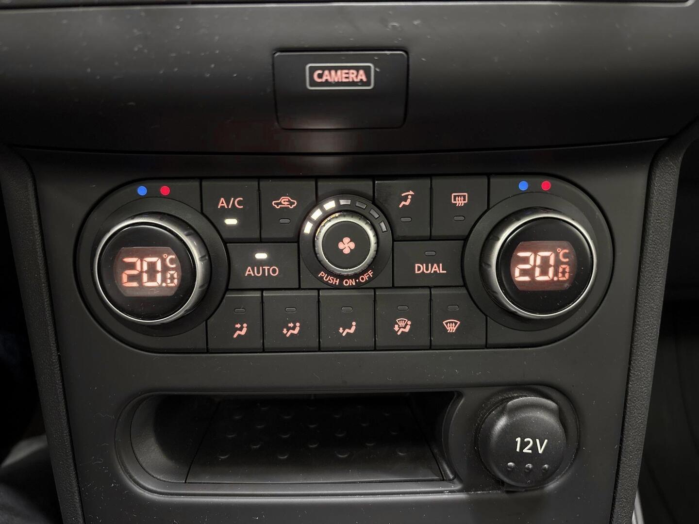NISSAN Qashqai 2013