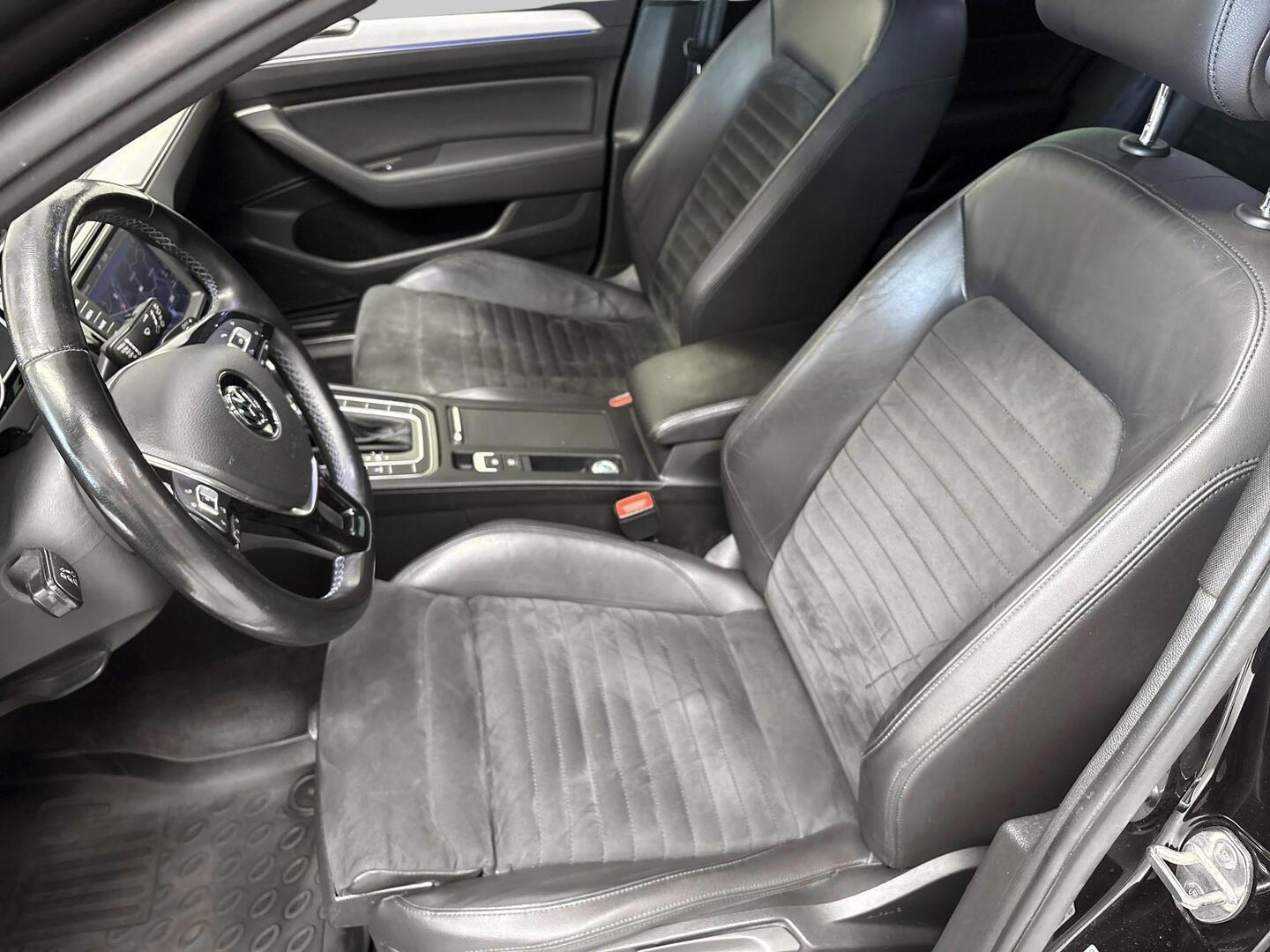 VOLKSWAGEN Passat 2016
